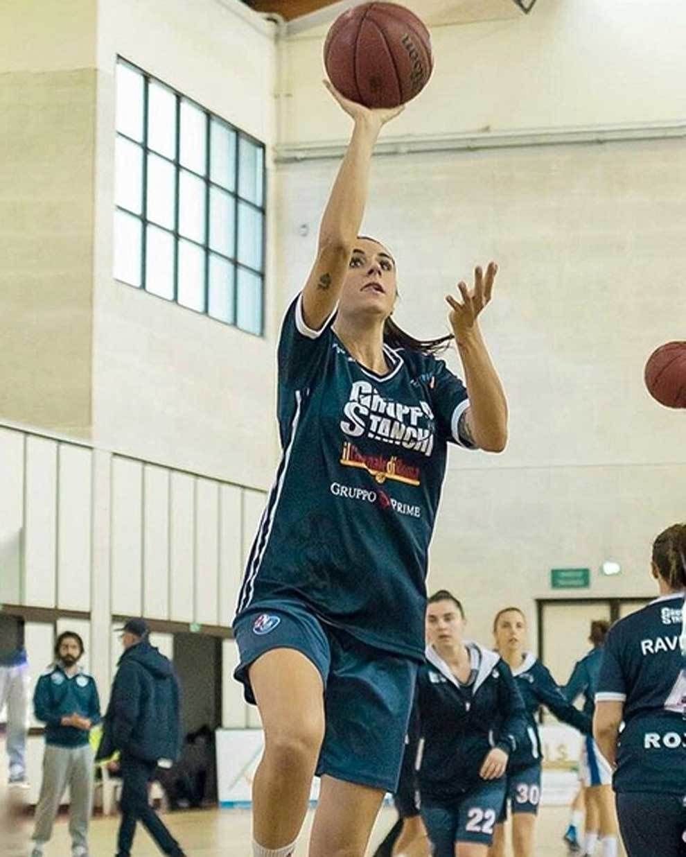 Cea mai sexy baschetbalista din lume vrea sa intre in politica: Doua milioane de oameni ma voteaza! FOTO