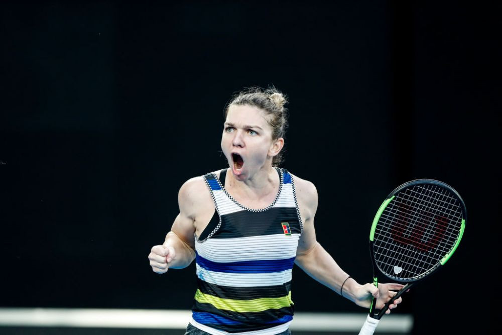 SIMONA HALEP - JULIA GOERGES | Momentul in care Halep a ridicat sala in picioare! Punct senzational castigat de Simona in primul set: VIDEO