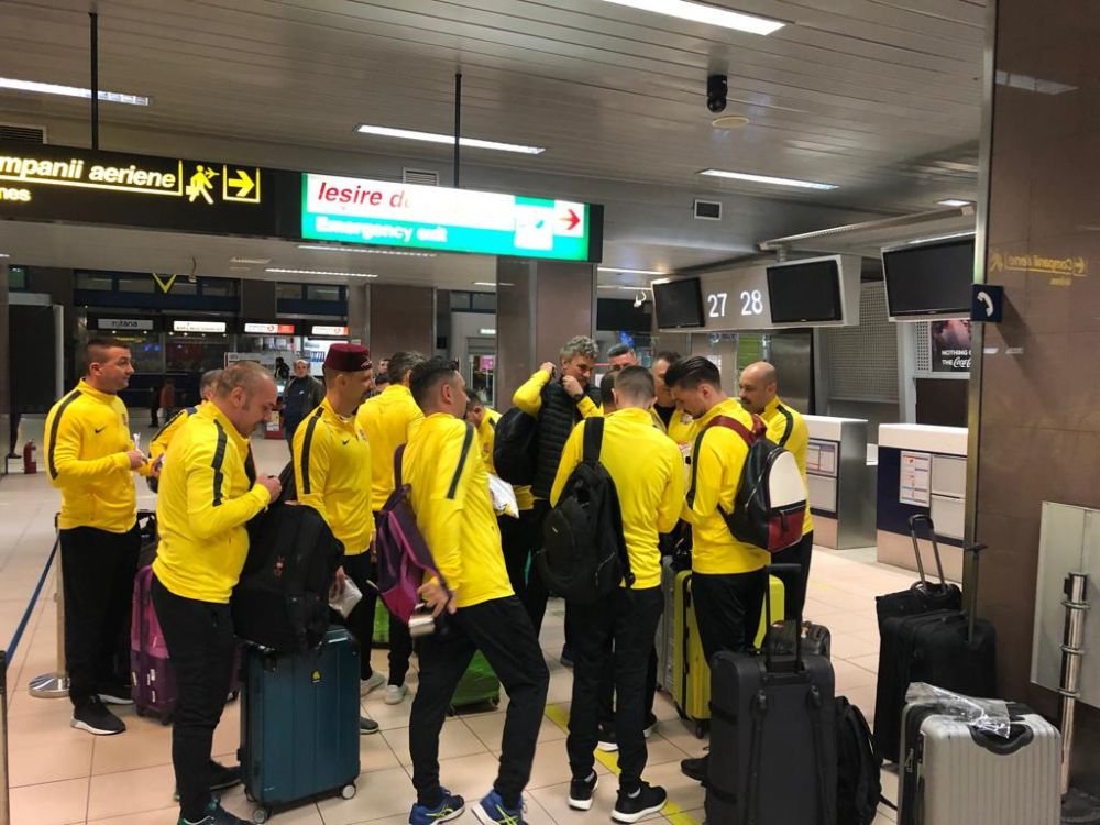 Nationala de amatori a Romaniei a plecat spre Cambodgia! Cum au aparut toti la aeroport: 