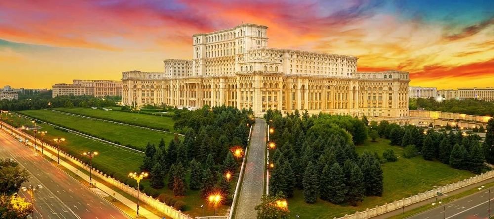 Asta e orasul din Romania care e de doua ori mai MARE decat Bucurestiul! Nici macar n-ai auzit de el!