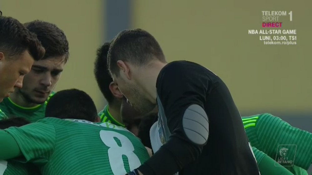 NU LE-A PUTUT PASA mai putin! Ce au facut jucatorii lui Sepsi cand pe stadionul din Medias se canta imnul Romaniei_2