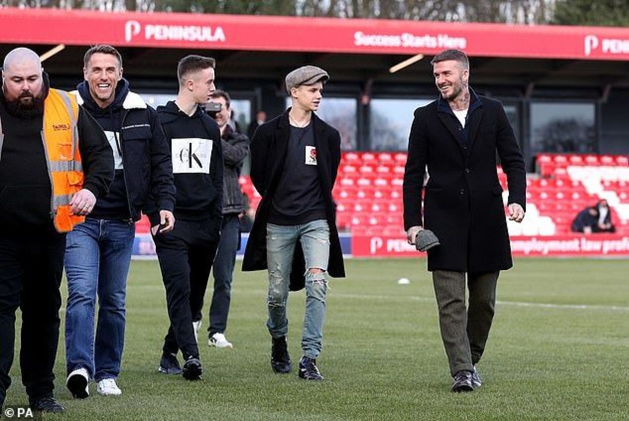 EXCLUSIV! Romanul care l-a impresionat pe Beckham cu un gol marcat de la centru:
