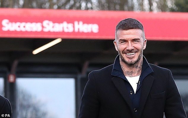EXCLUSIV! Romanul care l-a impresionat pe Beckham cu un gol marcat de la centru: 