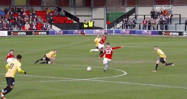 EXCLUSIV! Romanul care l-a impresionat pe Beckham cu un gol marcat de la centru: