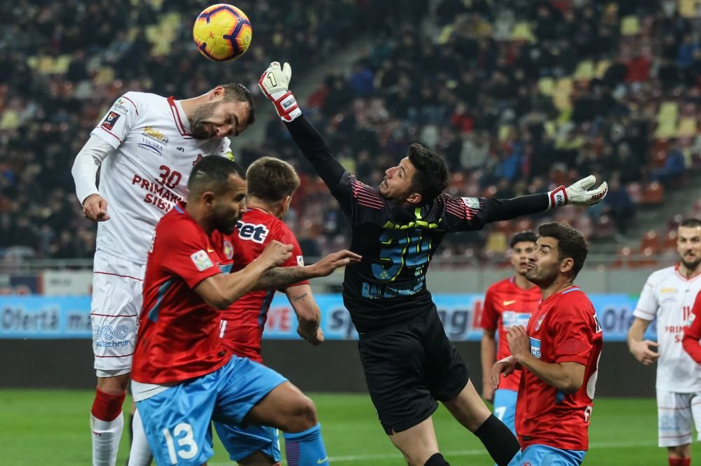 CHIAJNA - FCSB 0-0 | Man a ratat din toate pozitiile, Balgradean a salvat-o pe FCSB pe final! Echipa lui Teja, pe locul 3 inaintea derby-ului cu Craiova_2