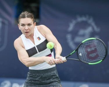 SIMONA HALEP - EUGENIE BOUCHARD | GENIAL! Ce i-a strigat un roman Simonei in timpul partidei: 
