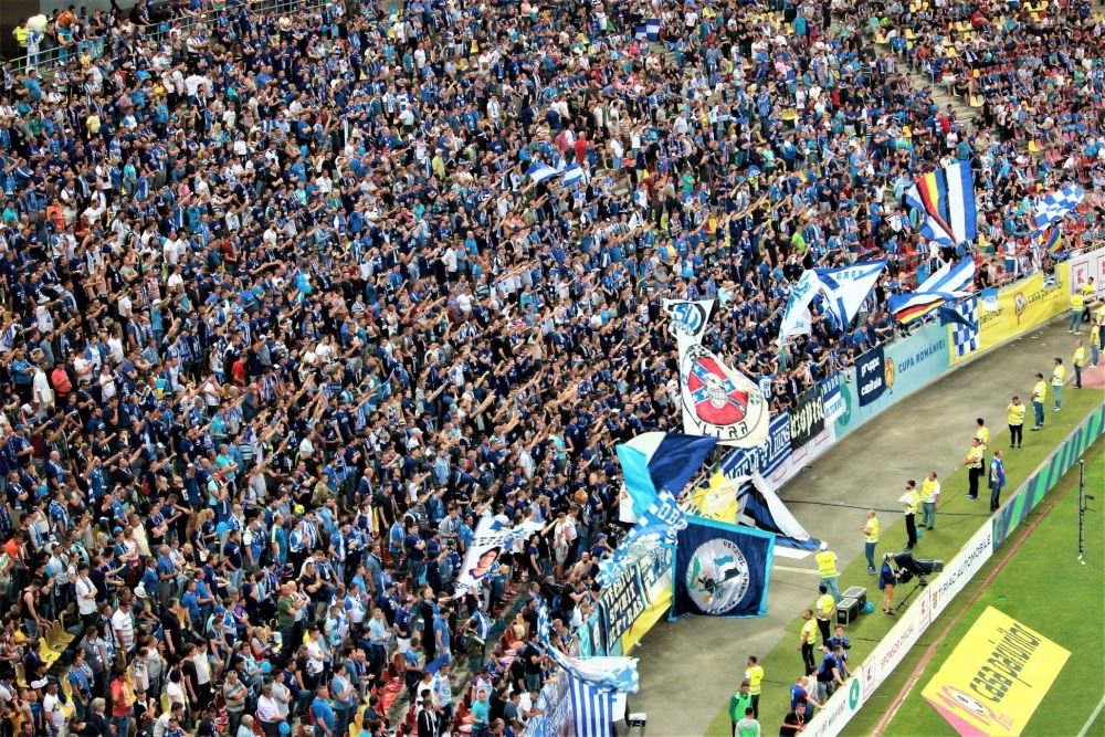 Craiova e favorita la titlu! Pe CFR o pedepseste fotbalul pentru ca-si bate joc de oamenii care muncesc Ce spune un fost dinamovist despre sansele FCSB-ului
