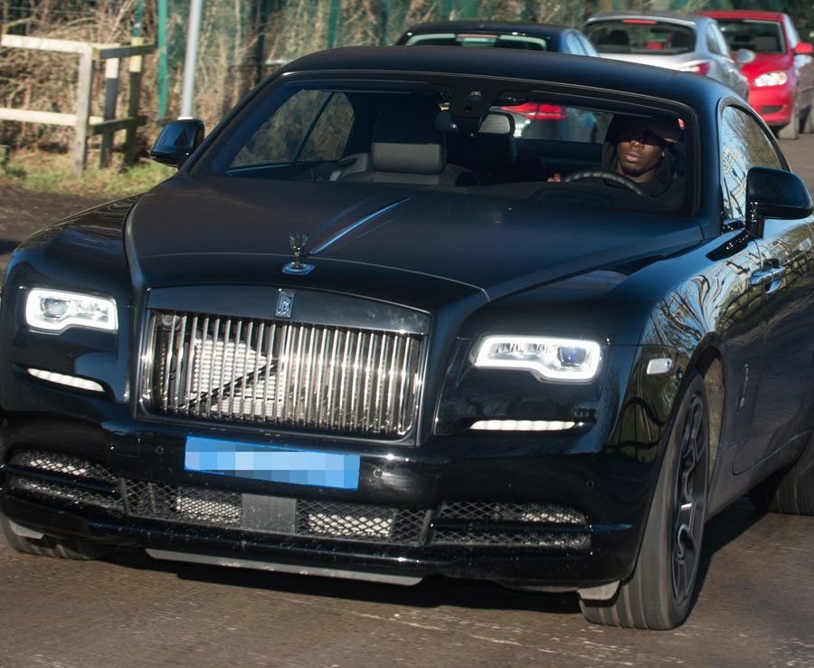 Cel mai modest din echipa bogatilor! Romero, lectie pentru Lukaku si Pogba! Cu ce masina vine la antrenamente. FOTO_2