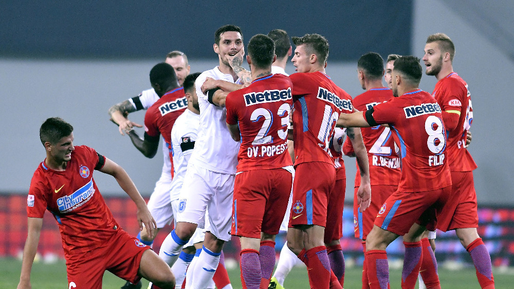 FCSB - CRAIOVA | CCA trimite un stelist sa arbitreze derby-ul! FCSB nu a mai pierdut cu el la centru de 7 ani, oltenii reactioneaza: O delegare neinspirata