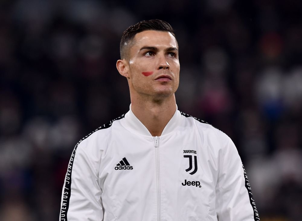 Cristiano Ronaldo, refuzat de doua echipe din Liga I! Si nu la inceputul carierei! Dezvaluire fabuloasa: Ei lucreaza numai cu cifrele! I-am acoperit numele si l-am propus