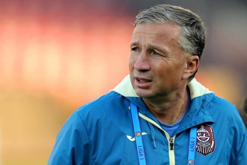 BREAKING NEWS | CFR-ul joaca la Iasi, sefii discuta cu Petrescu! Anunt de ultim moment: antrenorul ar putea fi prezentat MARTI