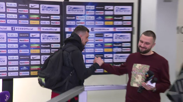 Ioan Hora si CAINII FIOROSI de la finalul meciului cu Craiova. 