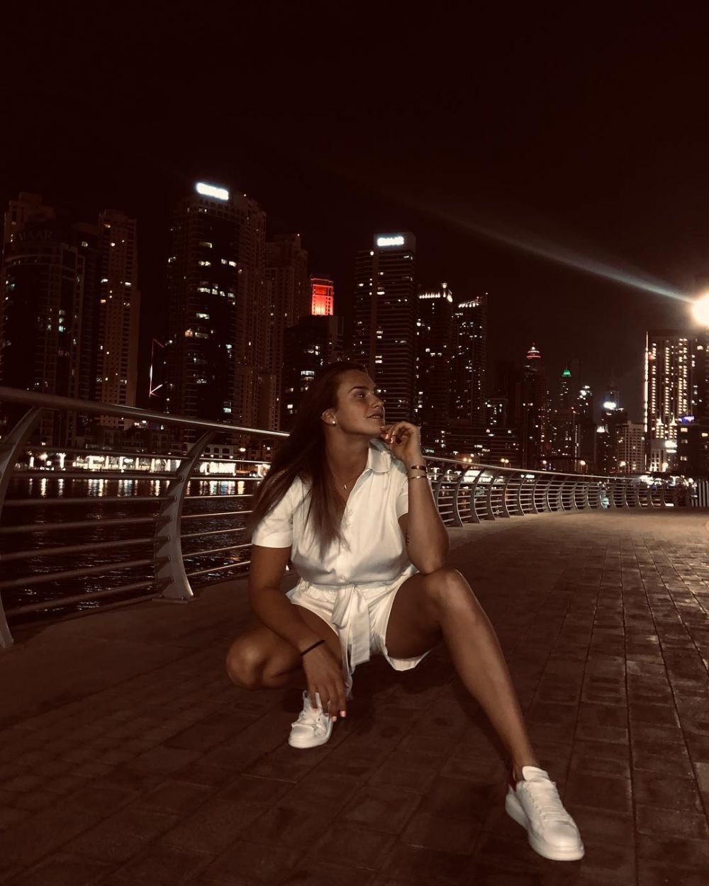 Sabalenka, imagini FIERBINTI pe internet dupa eliminarea de la Dubai. S-a pozat alaturi de cea mai buna prietena. FOTO_6