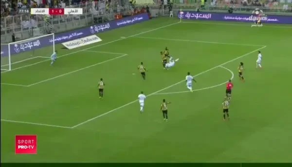 Reusita FABULOASA sub ochii lui Stanciu! Un coleg de la Al Ahli intra in lupta pentru Trofeul Puskas! Ce a putut sa faca