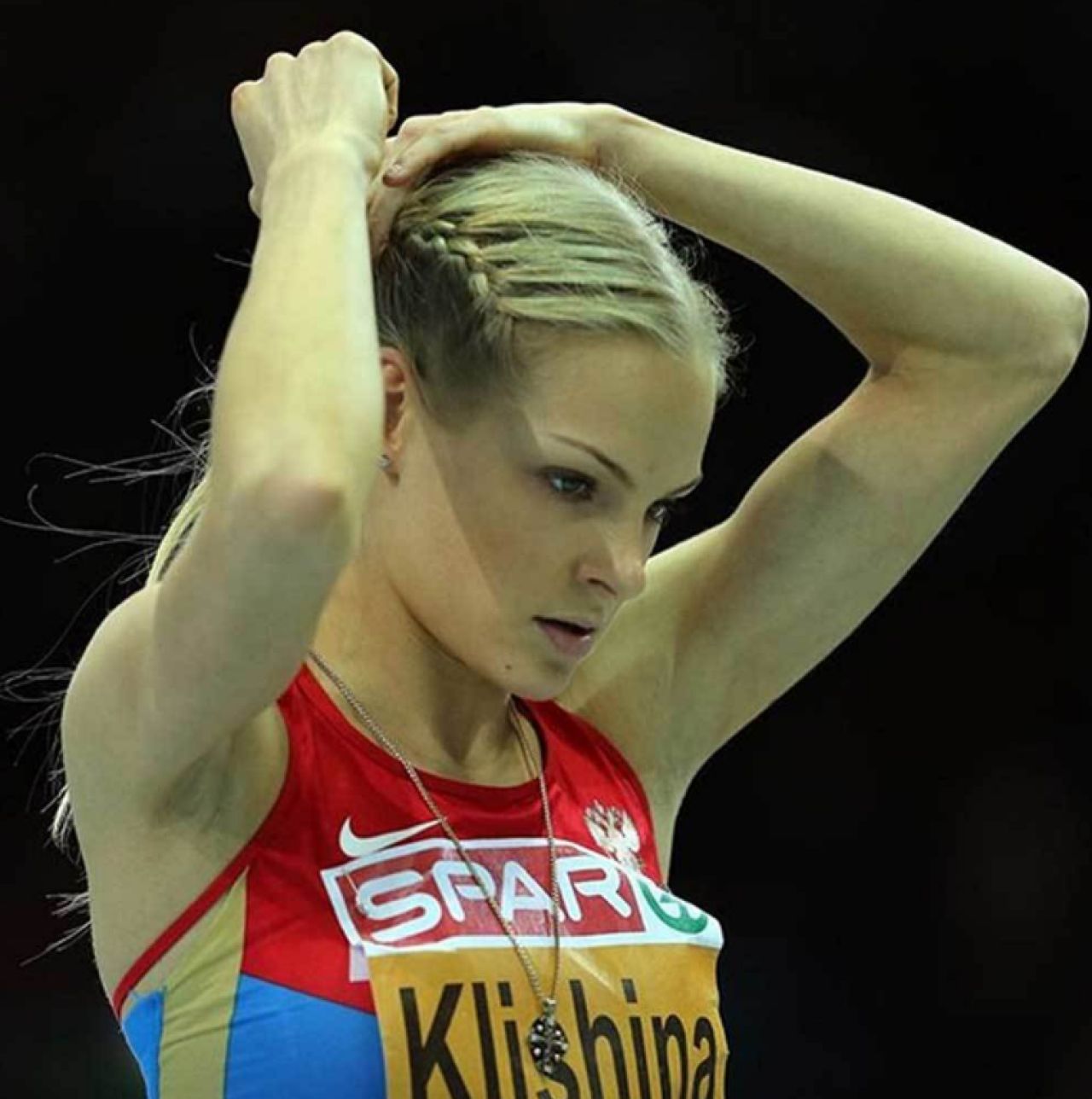 Fiasco la Tokyo pentru atleta care a primit propuneri să devină escortă de lux GALERIE FOTO _1