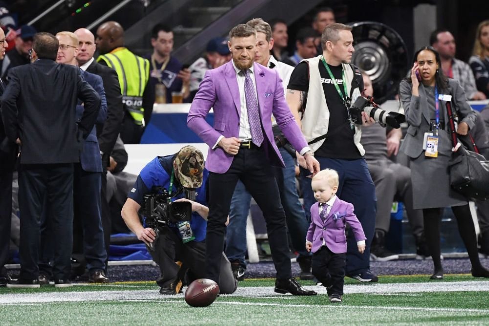 Conor McGregor, alaturi de fiul sau intr-o fotografie superba! Mesajul luptatorului i-a impresionat pe fani! 