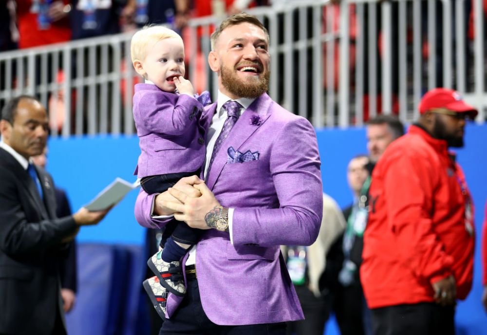 Conor McGregor, alaturi de fiul sau intr-o fotografie superba! Mesajul luptatorului i-a impresionat pe fani! 