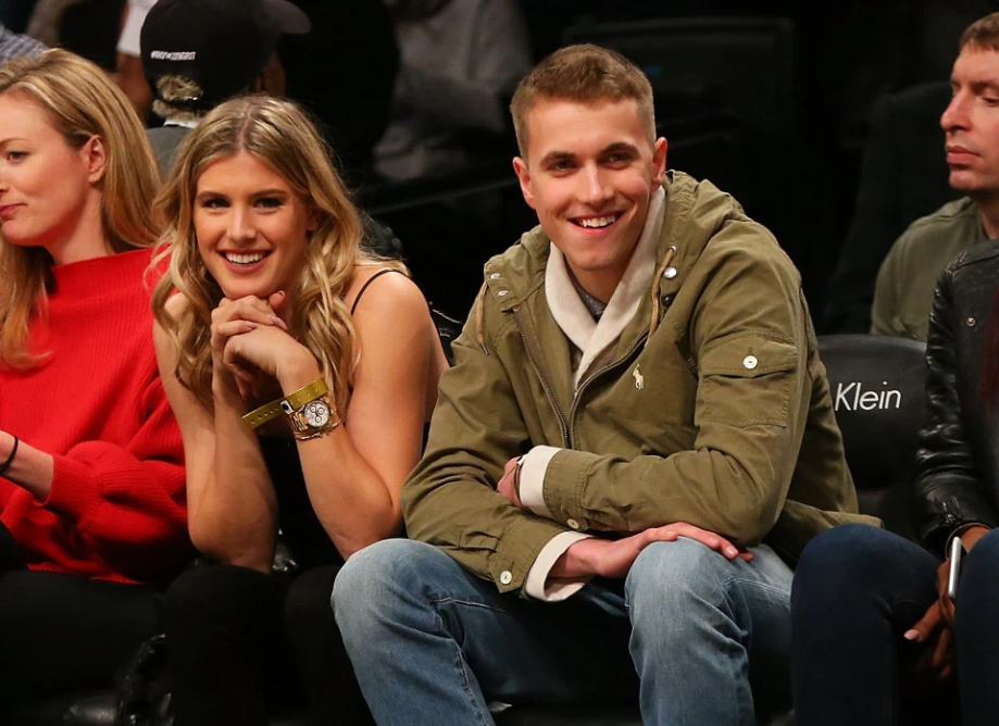 FABULOS! Ce veste incredibila a primit Eugenie Bouchard dupa ce a iesit la intalnire cu un fan de pe internet! FOTO_3