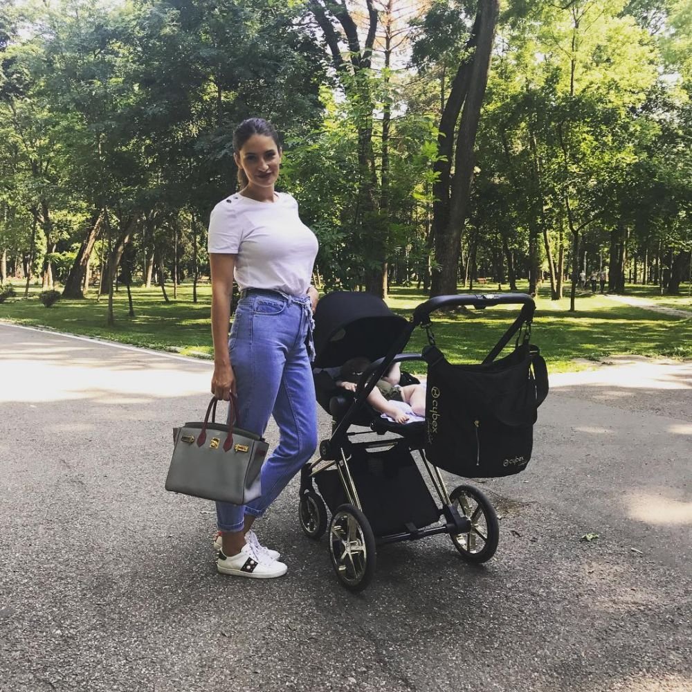 Vlad Chiriches, mesaj SUPERB de ziua femeii! Mesajul cu care a INDUIOSAT-O pe 
