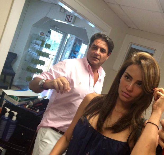 Consuelo s-a mutat in Republica Dominicana si si-a schimbat felul in care arata. Transformare radicala dupa divortul de Mutu! FOTO_4