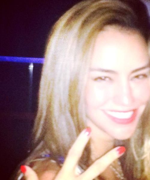 Consuelo s-a mutat in Republica Dominicana si si-a schimbat felul in care arata. Transformare radicala dupa divortul de Mutu! FOTO_6