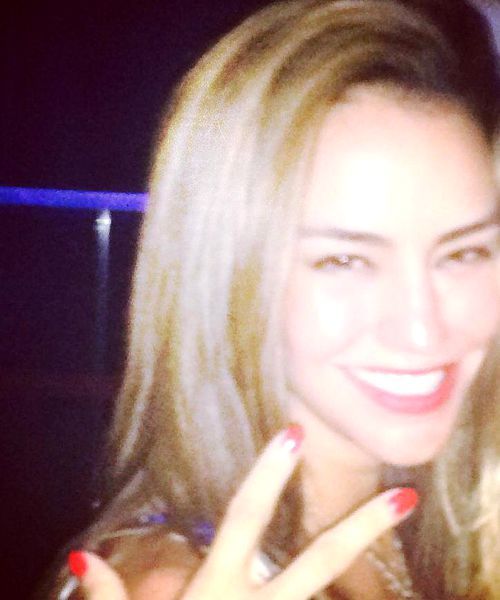 Consuelo s-a mutat in Republica Dominicana si si-a schimbat felul in care arata. Transformare radicala dupa divortul de Mutu! FOTO_6