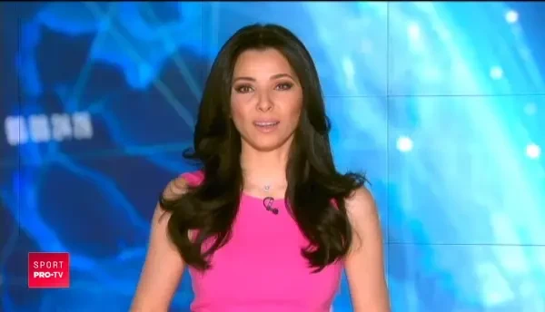 Gloriile nationalei au jucat fotbal cu fetele si au pierdut! Meci caritabil pentru copiii defavorizati