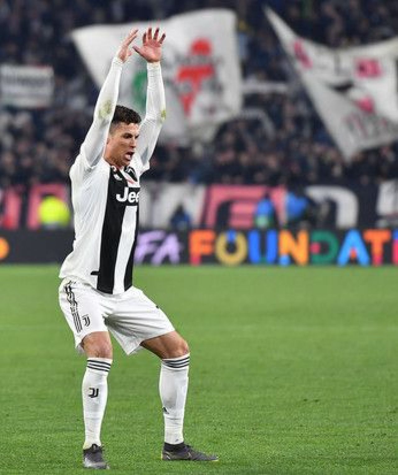 Imagini MEMORABILE cu Ronaldo dupa tripla istorica pentru Juventus! Ce recorduri a spart portughezul. FOTO_4