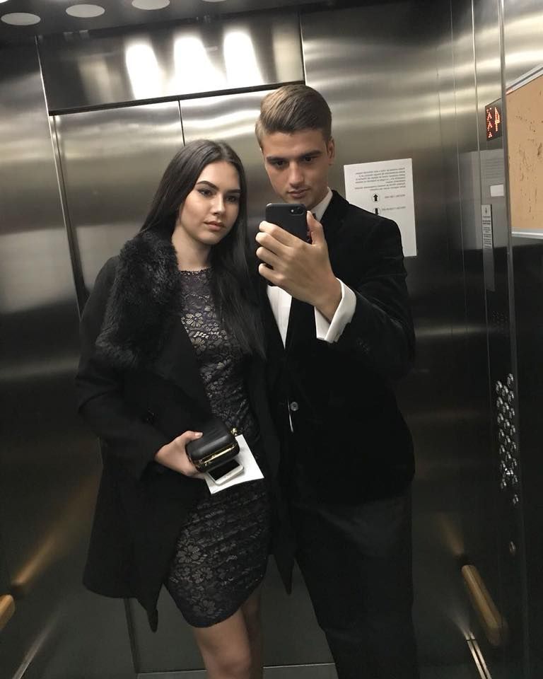 Studenta, politician, a aparut in videoclipul unei manele! Cat de frumoasa e Flavia, iubita stelistului Nedelcu_12