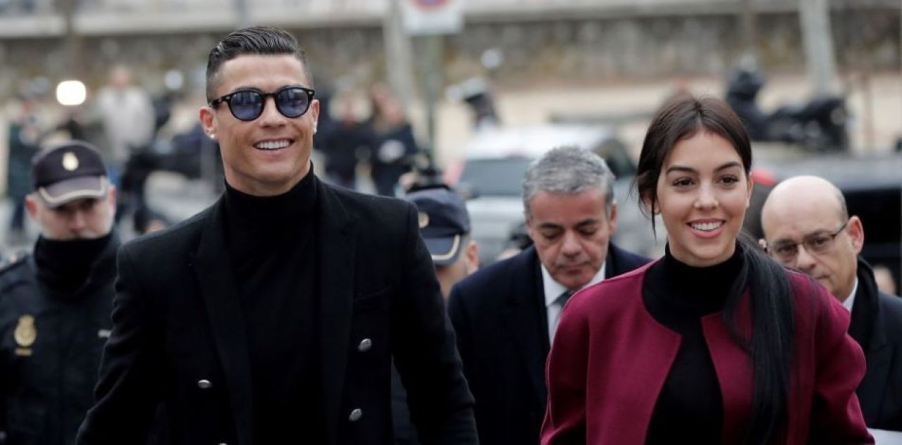Cristiano Ronaldo, imagini superbe pe Instagram! Familia Champions League!