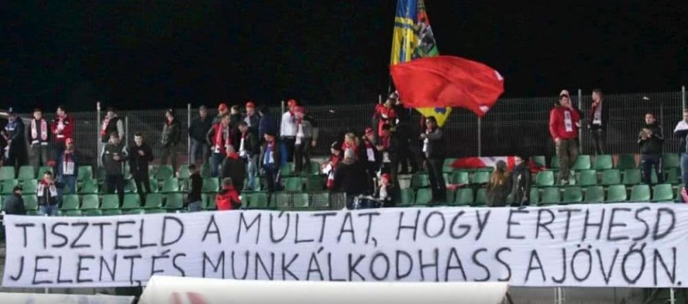 SEPSI - CRAIOVA 0-1 | Bannerul afisat de fanii lui Sepsi in Ziua Maghiarilor de Pretutindeni ! Ce inseamna mesajul in maghiara al suporterilor FOTO
