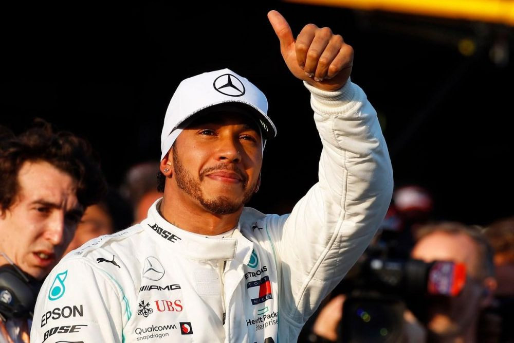 Hamilton pleaca din pole position la Melbourne! Record pentru campionul mondial