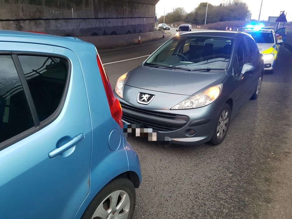 Gafa uriasa a unui sofer. A chemat politia dupa accident, insa a uitat un detaliu important. A fost ARESTAT imediat. FOTO