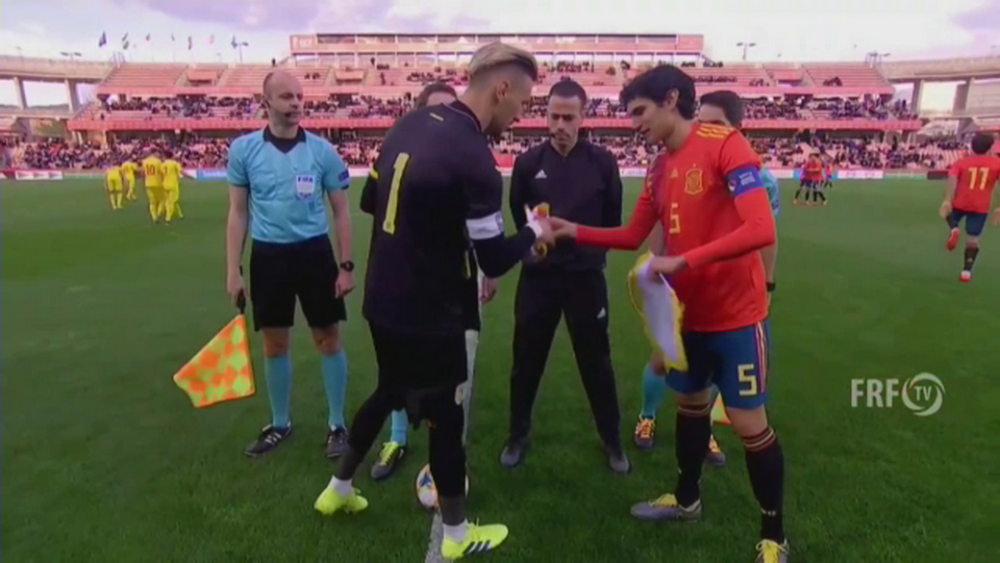 SPANIA U21 - ROMANIA U21 1-0 | Fara multi jucatori importanti, nationala lui Radoi a pierdut dupa o faza fixa! Rus a ratat o ocazie mare pe final_2