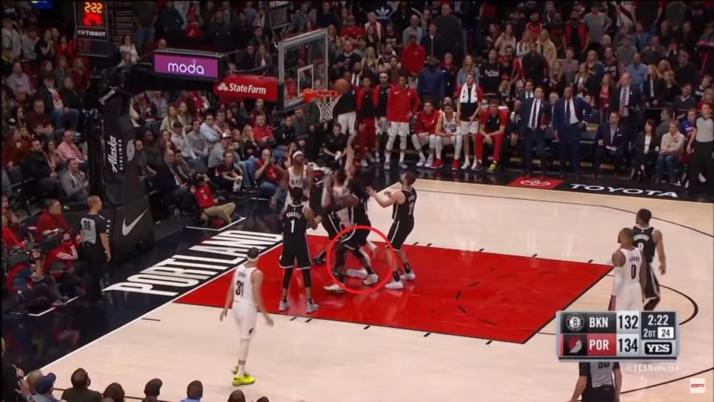 Accidentare HORROR in NBA! Spectatorii nu au mai putut privi spre teren! Ce s-a intamplat!_3