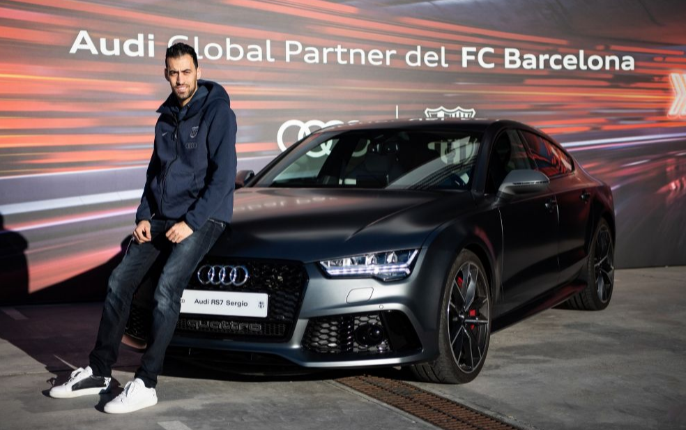 Ce RACHETA a primit Messi din partea clubului. Toti jucatorii Barcelonei au masini noi. FOTO_6