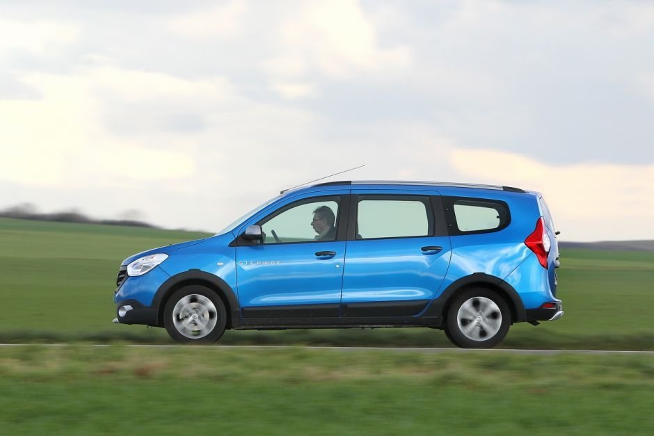 Dacia HIBRID, apoi electrica! Anuntul mult asteptat despre noile modele Logan si Sandero_2