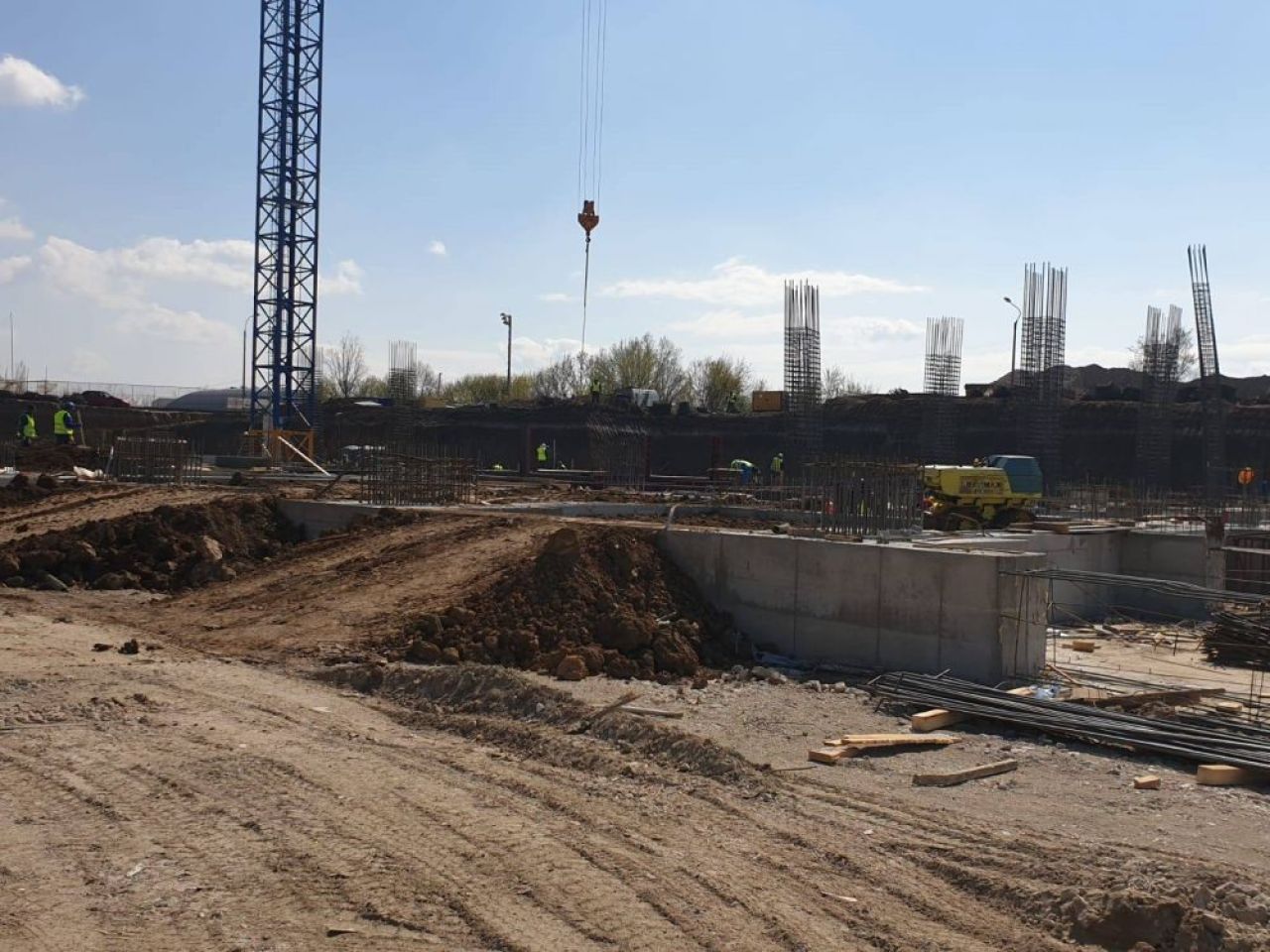 CADEEEE! Cum arata AZI ruina stadionului din Giulesti si care e stadiul lucrarilor in Ghencea_9