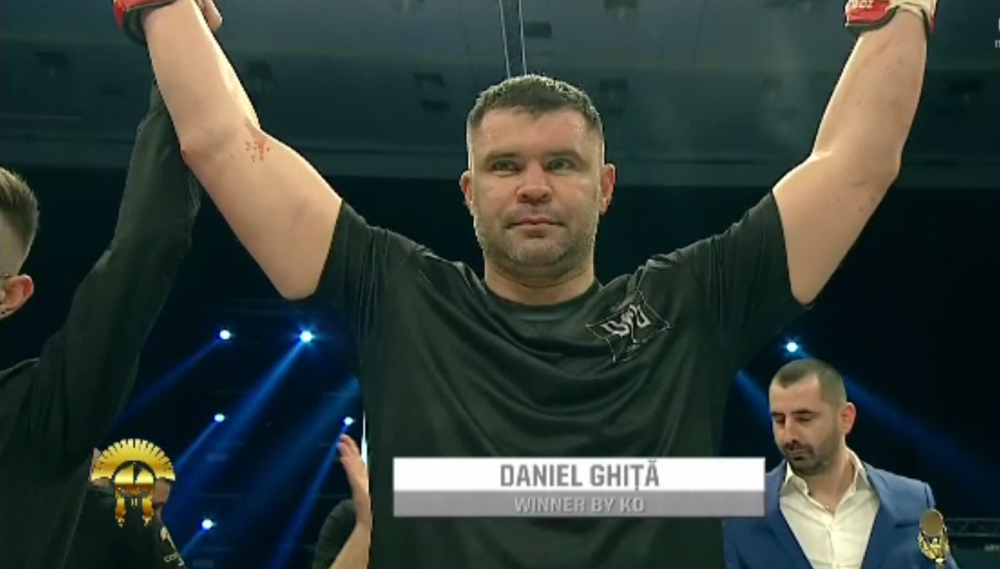 Victorie incredibila a lui Daniel Ghita! L-a umplut de sange pe Vondracek si l-a DISTRUS in prima runda! Ghita l-a provocat imediat pe Morosanu: 