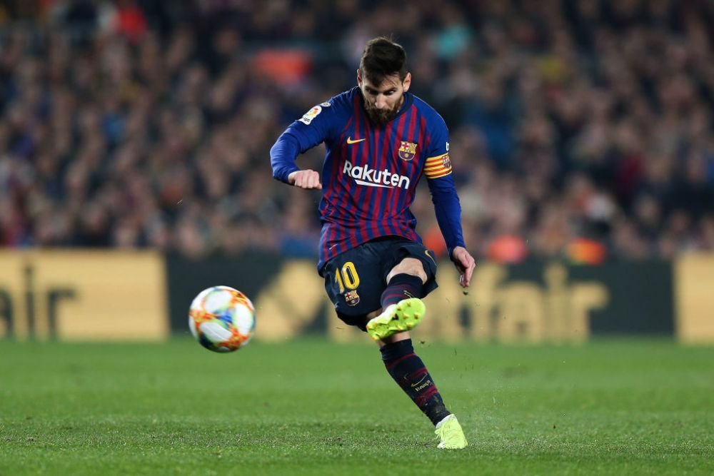 STIINTA PURA! Tehnica perfecta din spatele loviturilor libere ale lui Messi, explicata de specialisti: Nu-l poti compara cu nimeni!