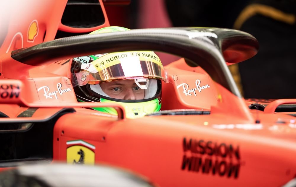 Moment istoric: Mick Schumacher a condus pentru prima data masina Ferrari de Formula 1: 