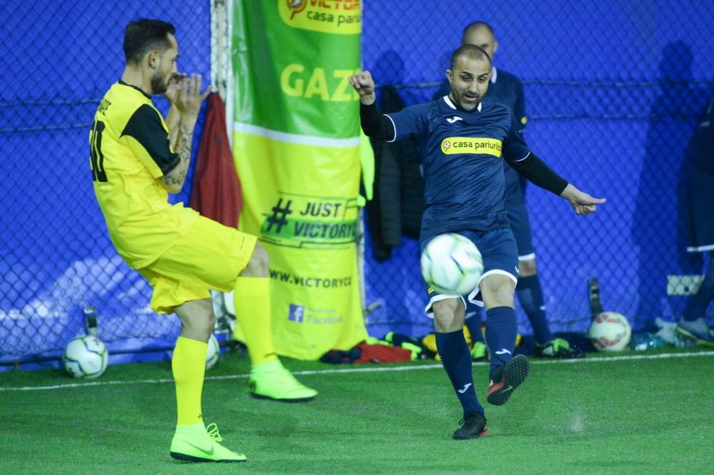UEFAntasticii Stelei, performanta dupa retragere! Echipa lui Radoi, Petre Marin si Ghionea, aproape de titlu la mini fotbal. FOTO_2
