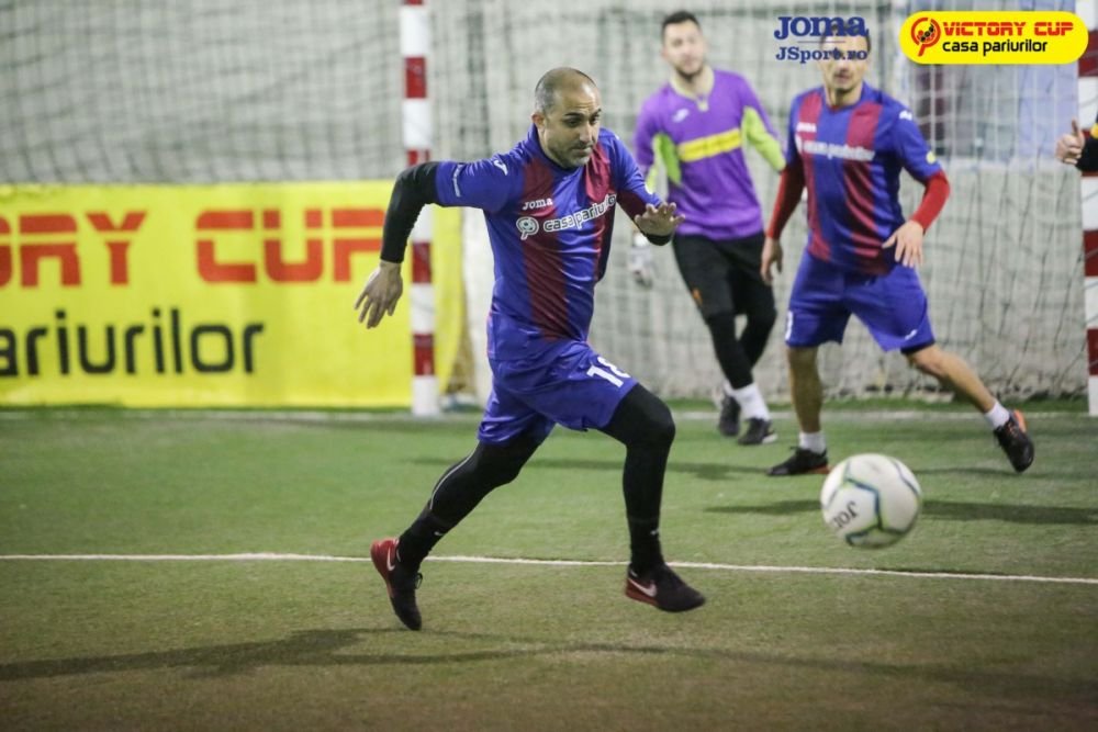 UEFAntasticii Stelei, performanta dupa retragere! Echipa lui Radoi, Petre Marin si Ghionea, aproape de titlu la mini fotbal. FOTO_12