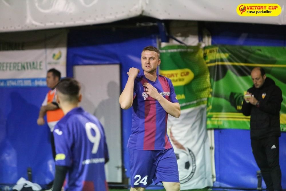 UEFAntasticii Stelei, performanta dupa retragere! Echipa lui Radoi, Petre Marin si Ghionea, aproape de titlu la mini fotbal. FOTO_13