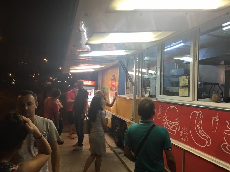 Un campion cu Dinamo si CFR Cluj s-a lasat de fotbal si a devenit patron de food truck! Cum i-a venit ideea: 