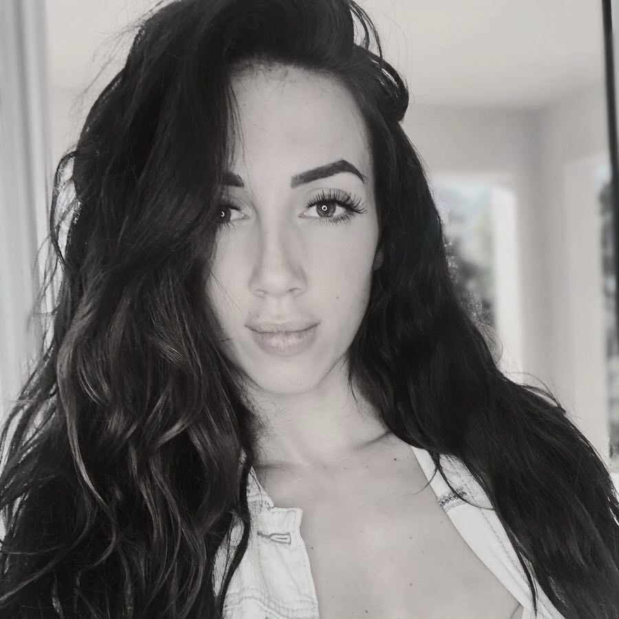 Surpriza uriasa pe care a avut-o o DIVA HOT cand iubitul s-a pus in genunchi in fata ei! S-a razbunat si l-a lovit sub centura! FOTO_9