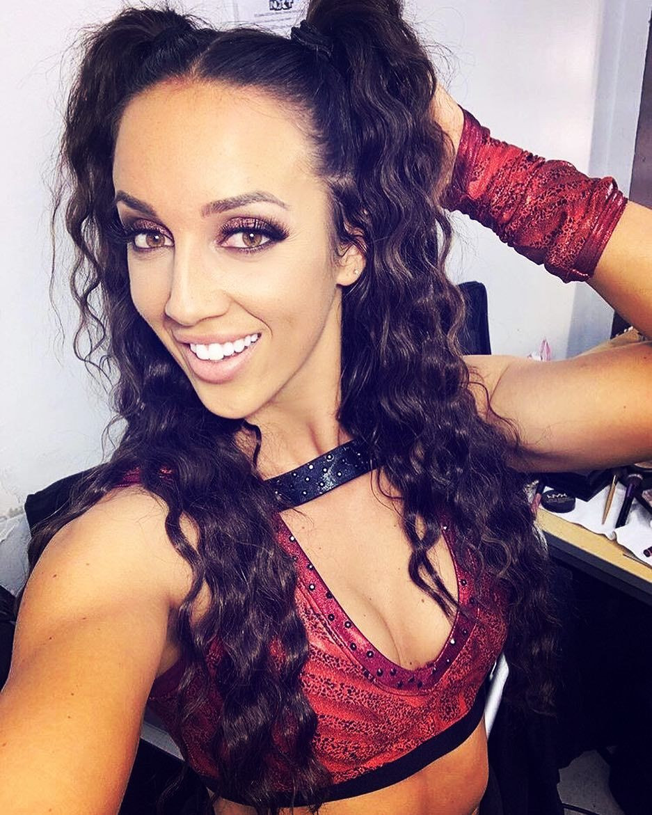 Surpriza uriasa pe care a avut-o o DIVA HOT cand iubitul s-a pus in genunchi in fata ei! S-a razbunat si l-a lovit sub centura! FOTO_11