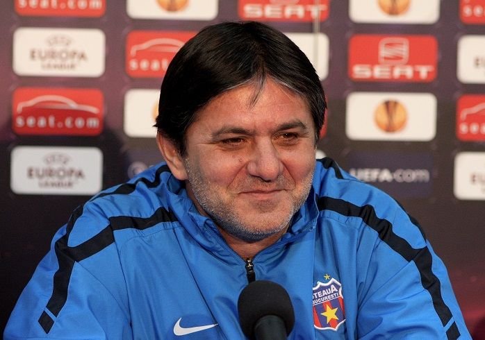 5 meciuri de urmarit in acest weekend in Romania. &bdquo;Eternul Derby&rdquo; Steaua - Dinamo se joaca in Liga 4