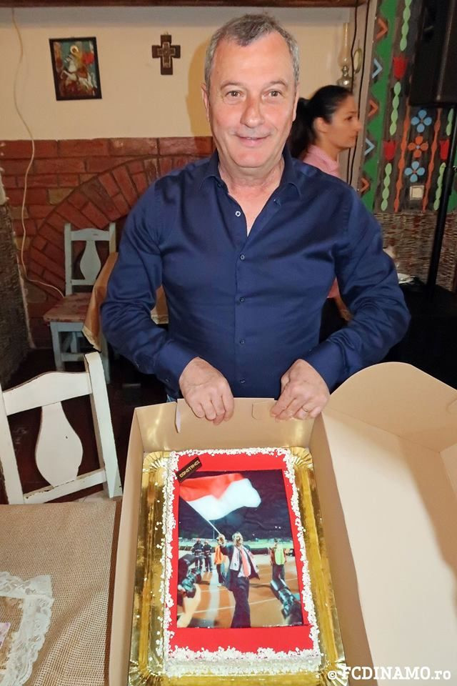 Rednic a dat de baut pentru TOATA lumea de ziua lui! Ce cadou a primit_10