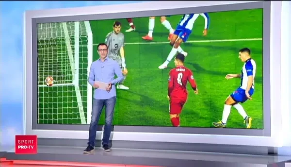 FOTO | Lewis Hamilton, moment ISTORIC in Formula 1! A castigat al 7-lea titlu mondial si l-a egalat pe Michael Schumacher: lacrimi in ochii pilotului britanic_6